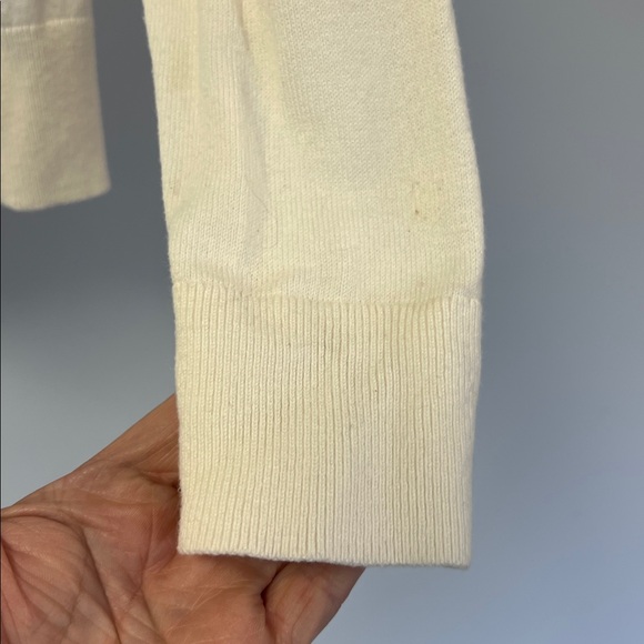 Banana Republic CLASSIC 90’s Ivory Button-Up Cardigan Sweater. Sz S - Picture 4 of 6